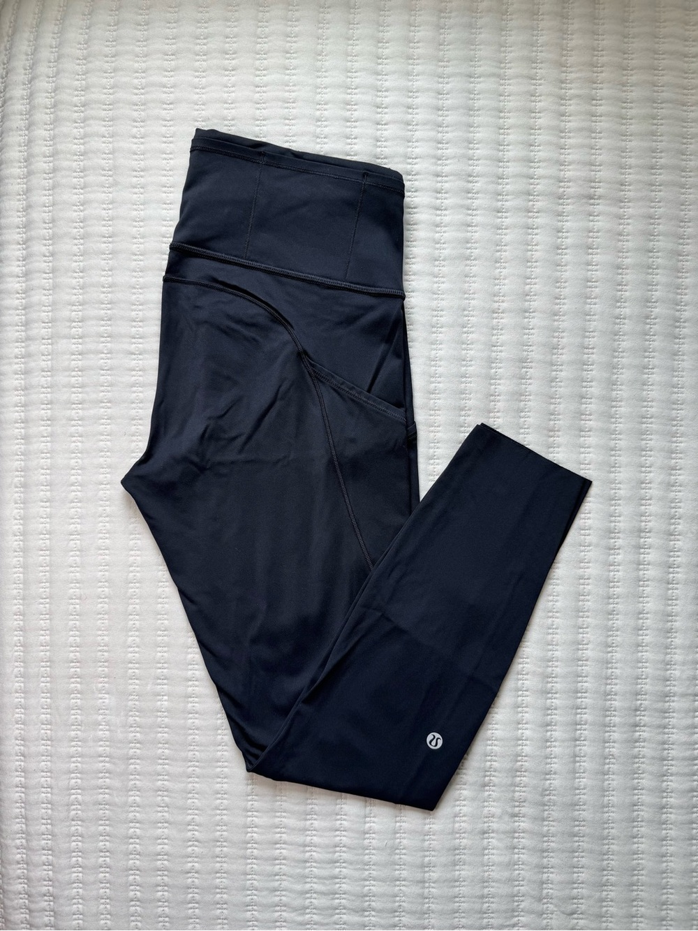 Lululemon Fast & Free Darkest Black 7/8 Length Pocket Leggings size 8